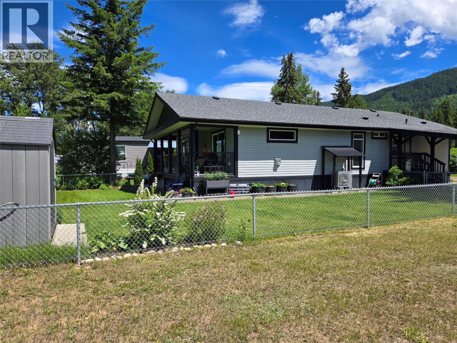 #25A 121 Ferry Road - 34