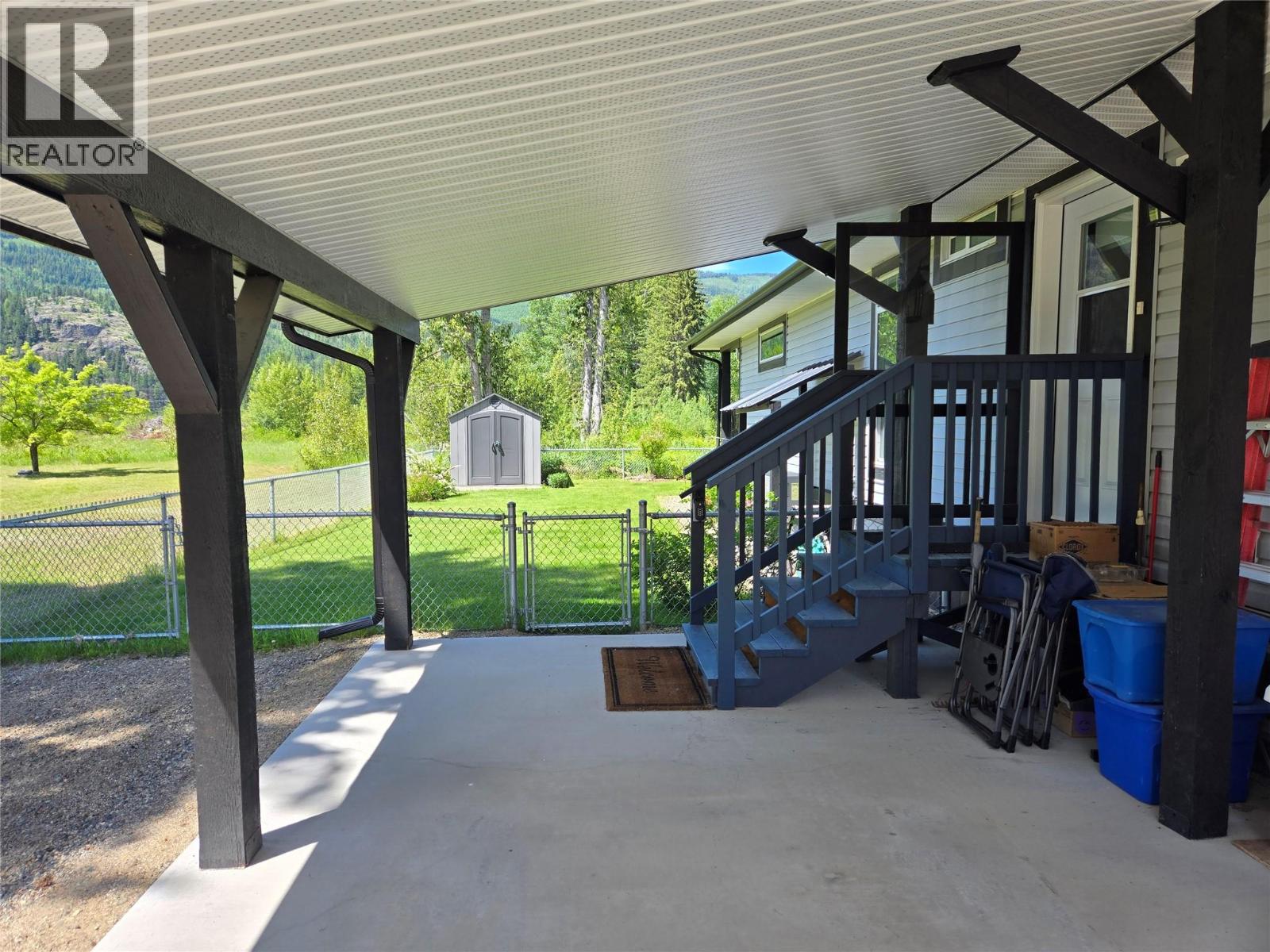 #25A 121 Ferry Road - 5