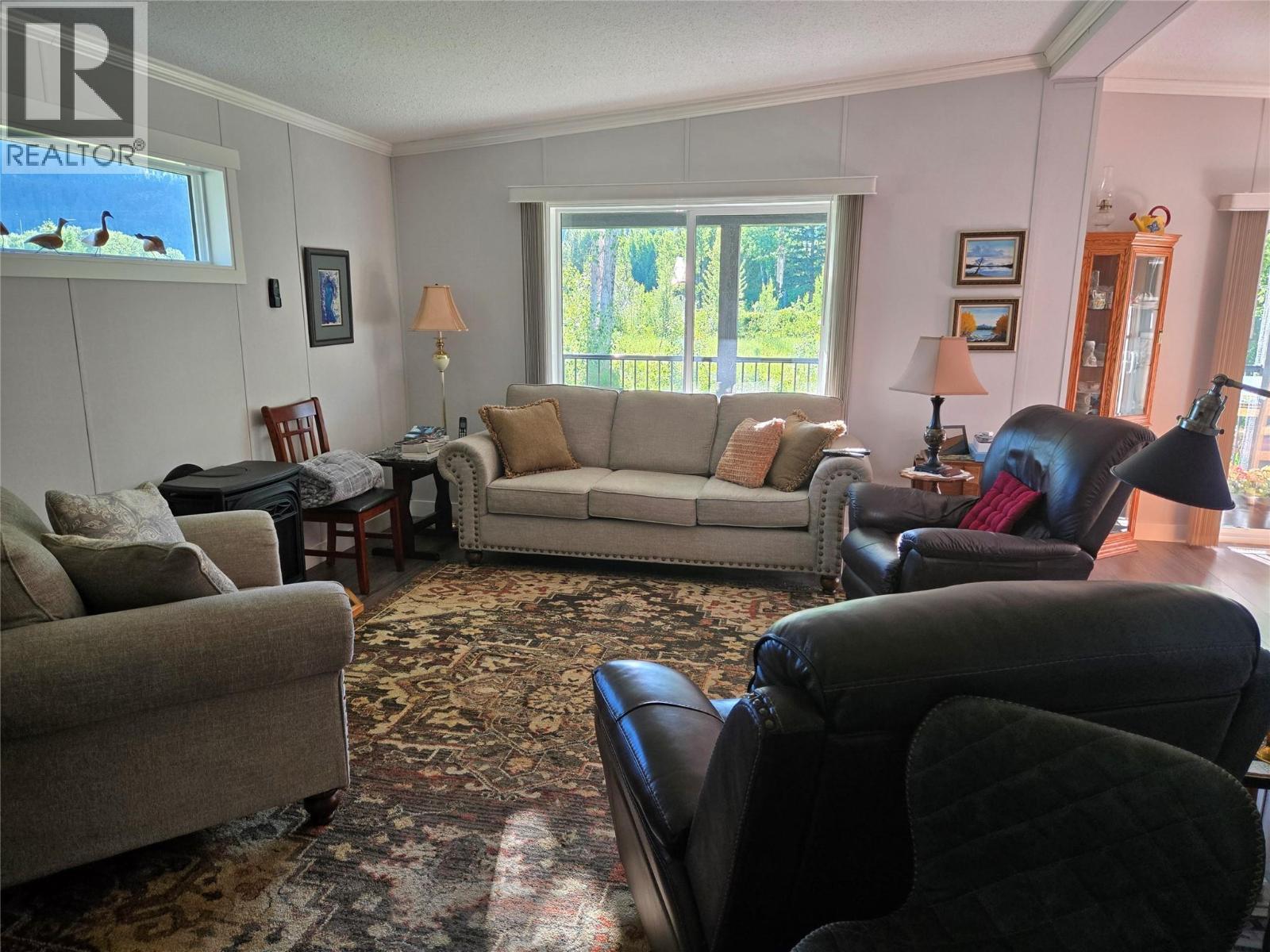 #25A 121 Ferry Road - 14