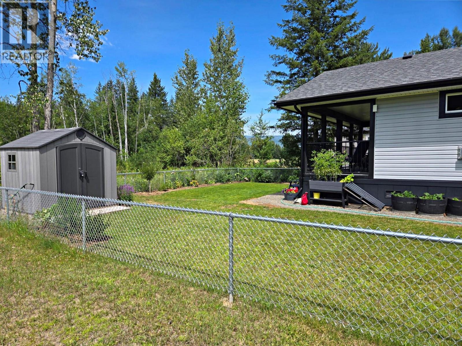 #25A 121 Ferry Road - 11