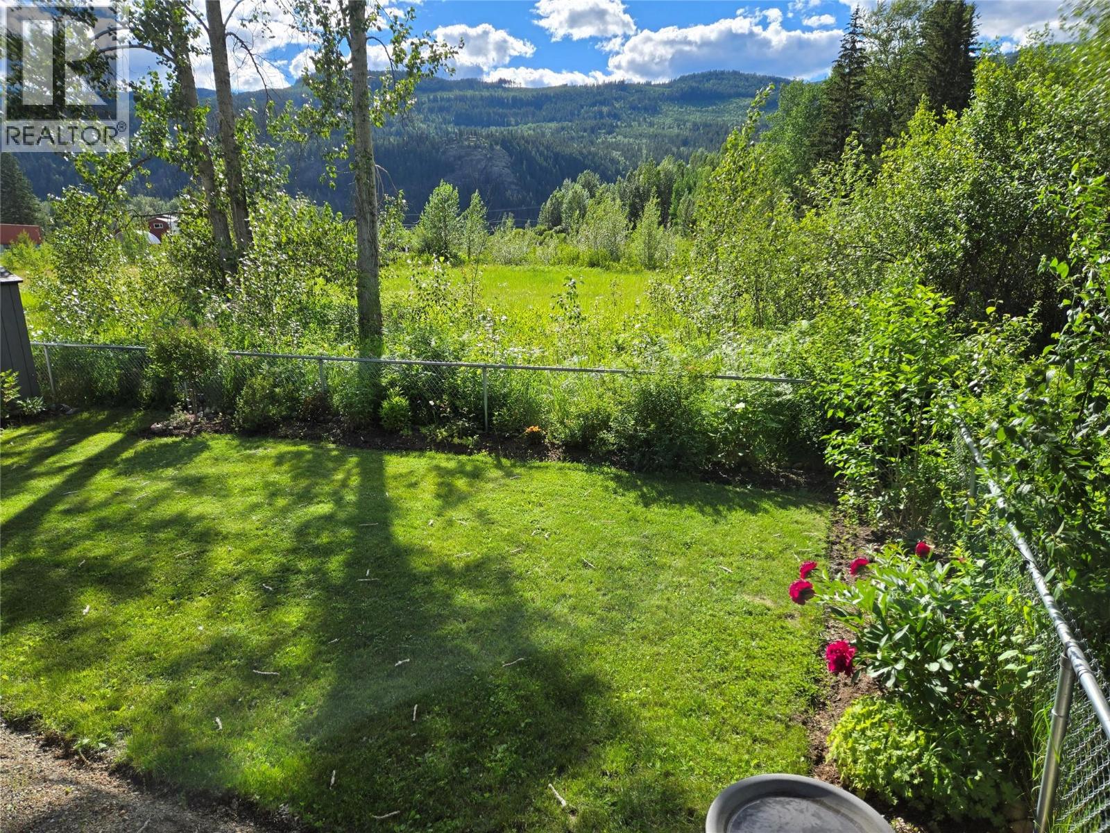 #25A 121 Ferry Road - 2