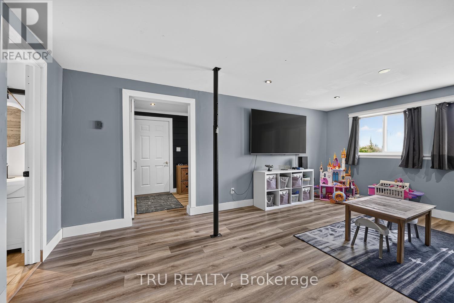 5 BROOKVIEW CRESCENT - 20