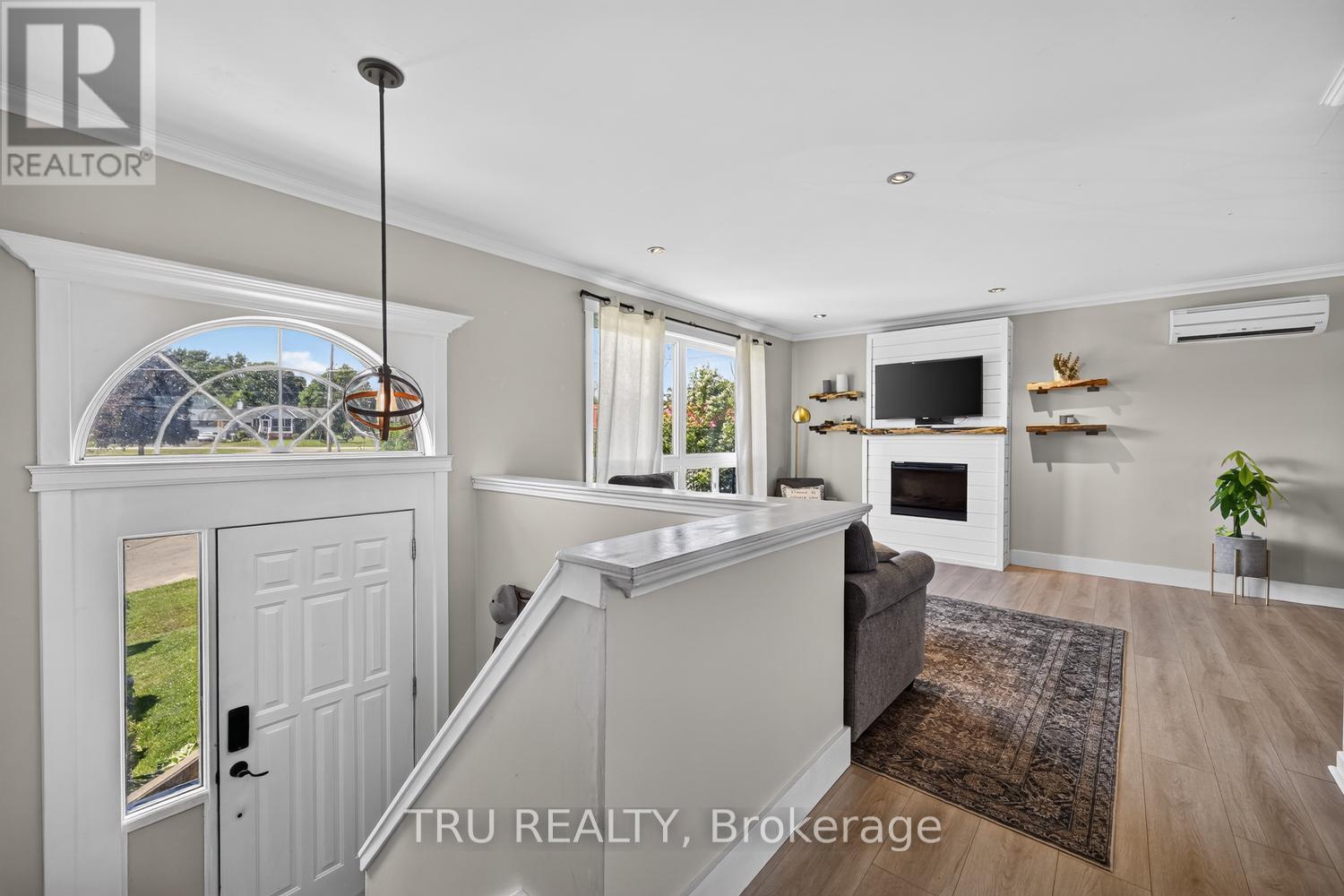 5 BROOKVIEW CRESCENT - 4