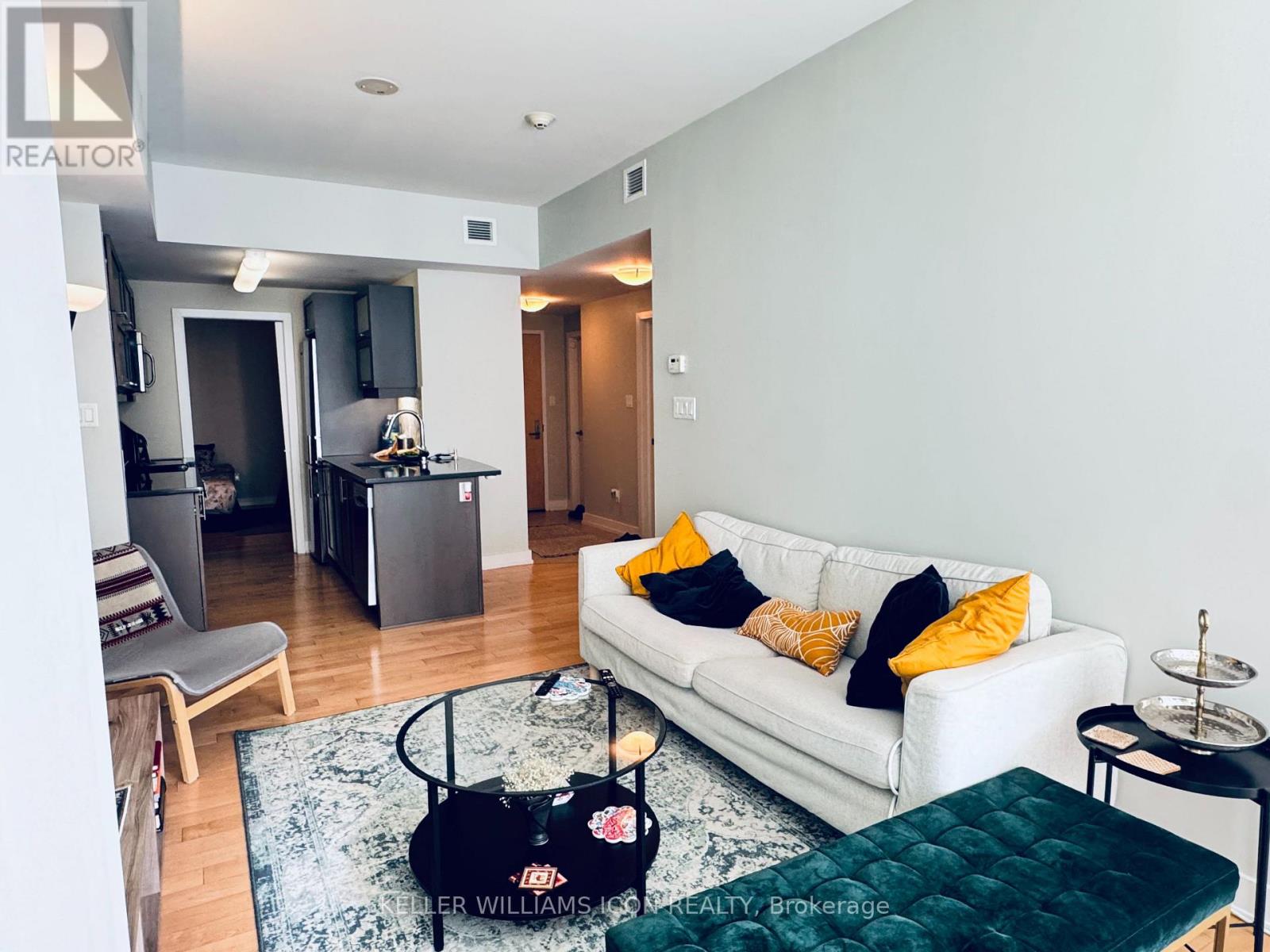 1 Bed, 1 Bath House for Rent in Ottawa – 301 – 40 NEPEAN STREET, Ottawa – MLS# X13464236 - Image 12