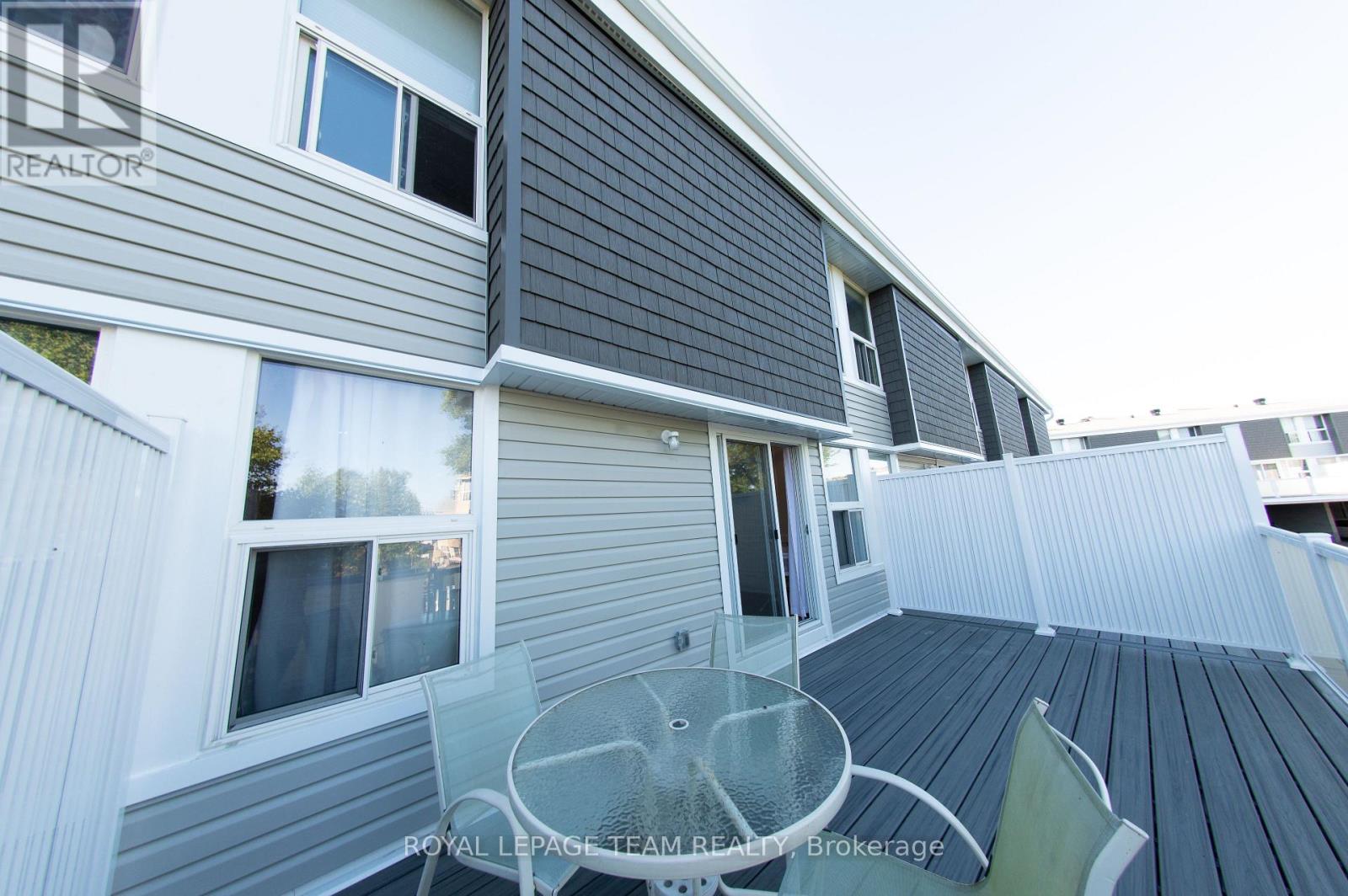 #44 3415 UPLANDS DRIVE - 28