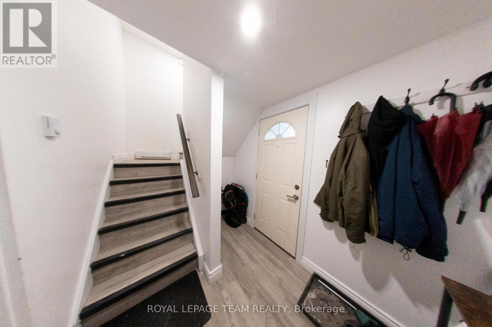 #44 3415 UPLANDS DRIVE - 3