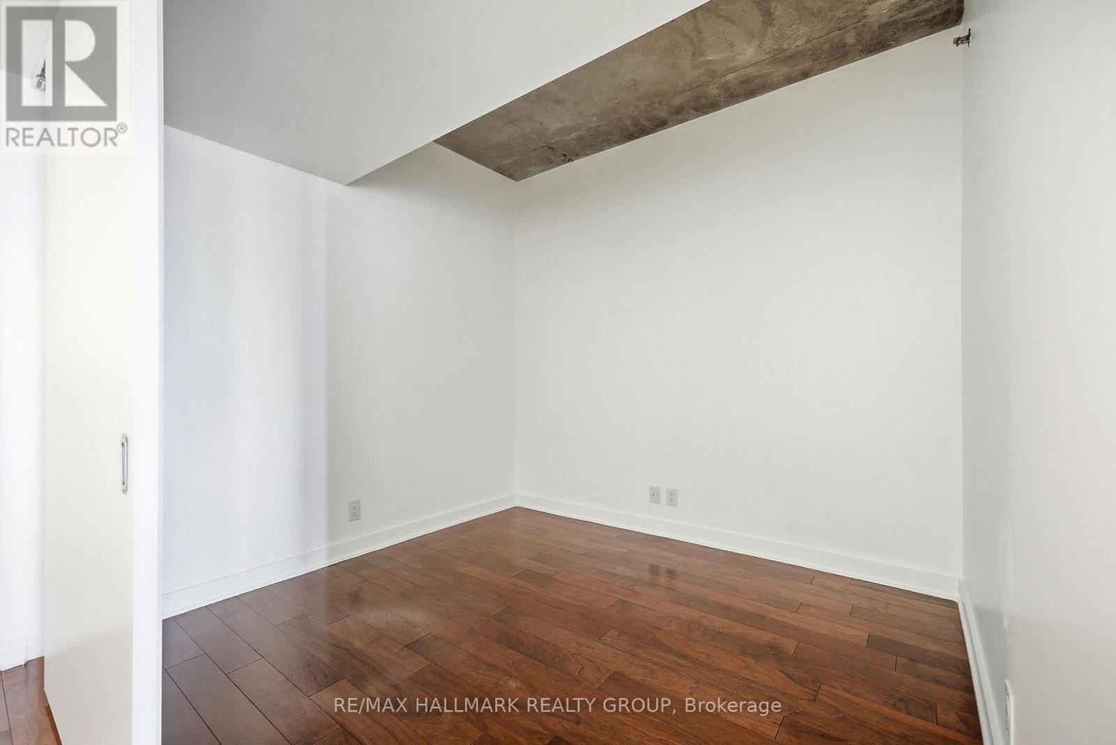 Spacious den for second bedroom or office