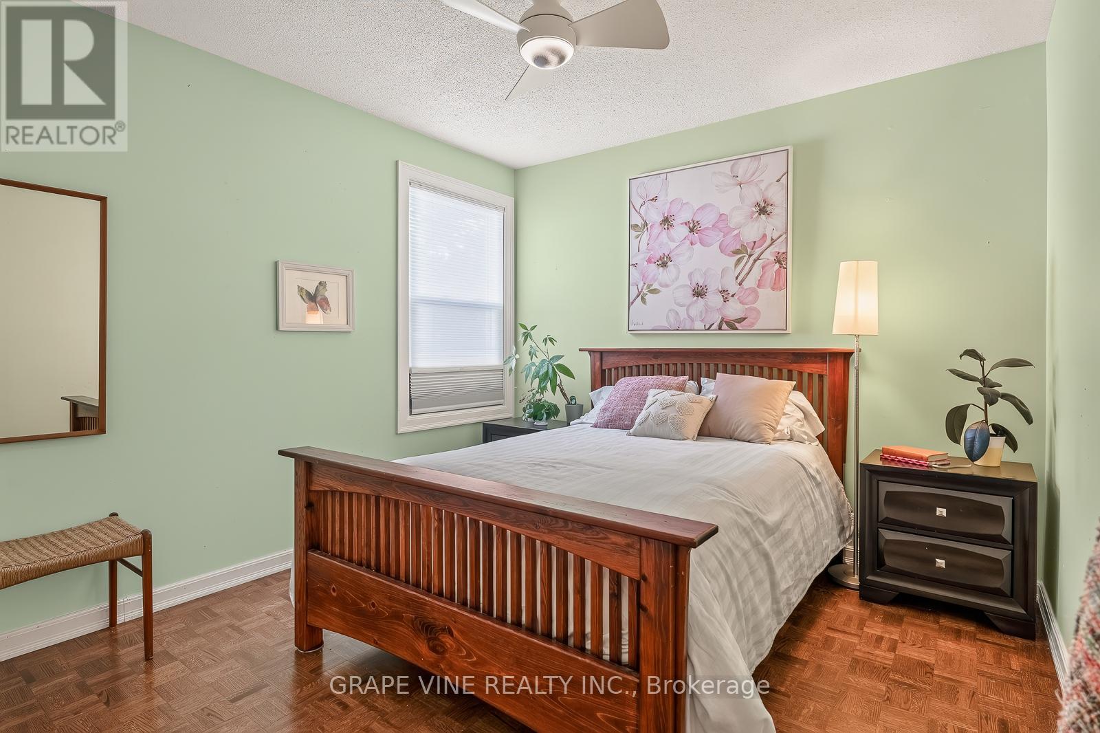 4 Bed, 3 Bath House for Sale in Ottawa – 1961 OAKDEAN CRESCENT, Ottawa – MLS# X13464372 - Image 26