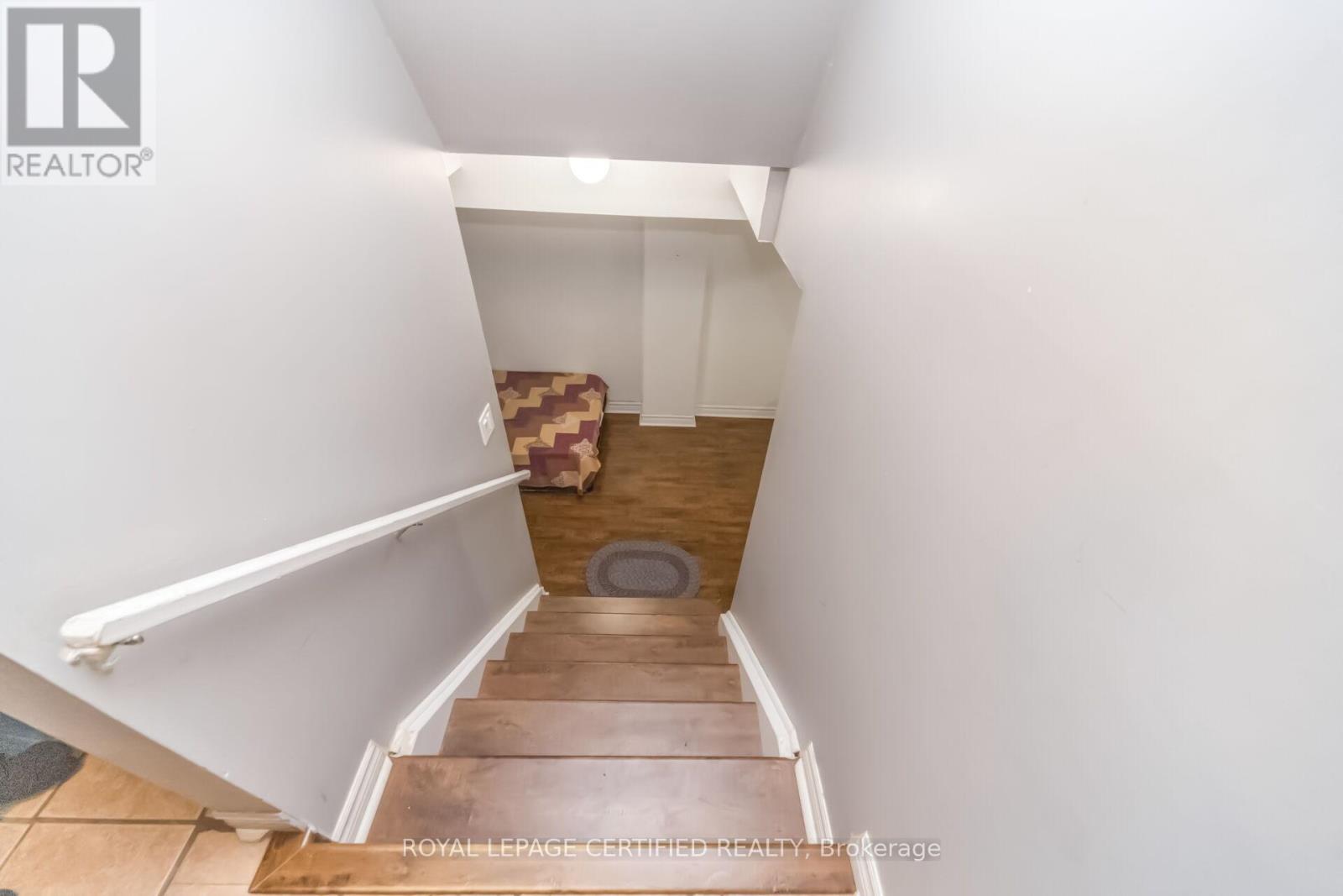3 OLDE TOWN ROAD - 22