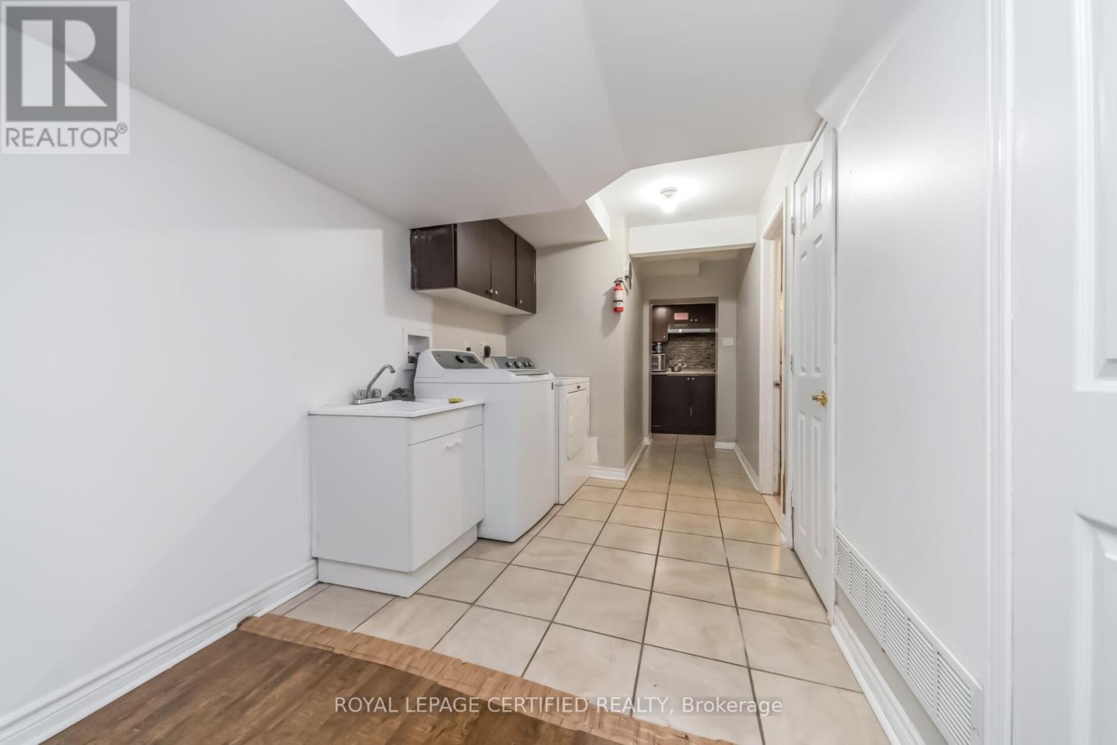 3 OLDE TOWN ROAD - 23