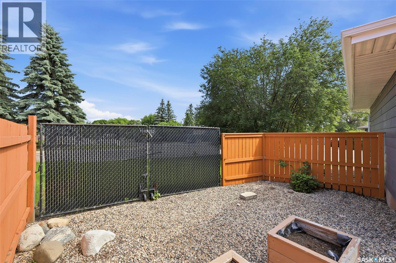 103 Appleby DRIVE — photo 34
