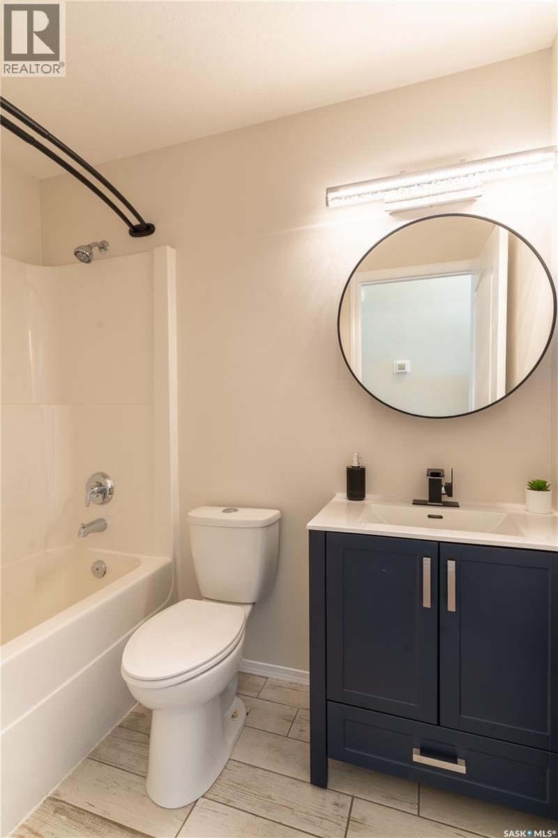 708 6TH AVENUE S — photo 13