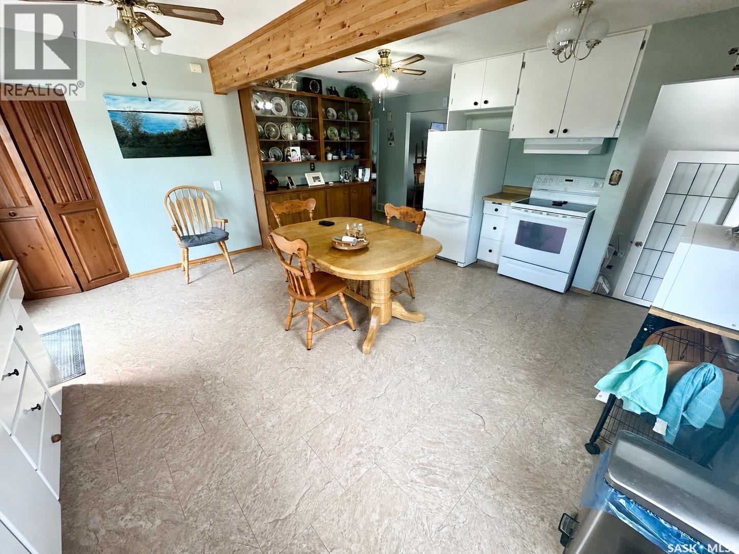 410 2nd AVENUE SE - 4