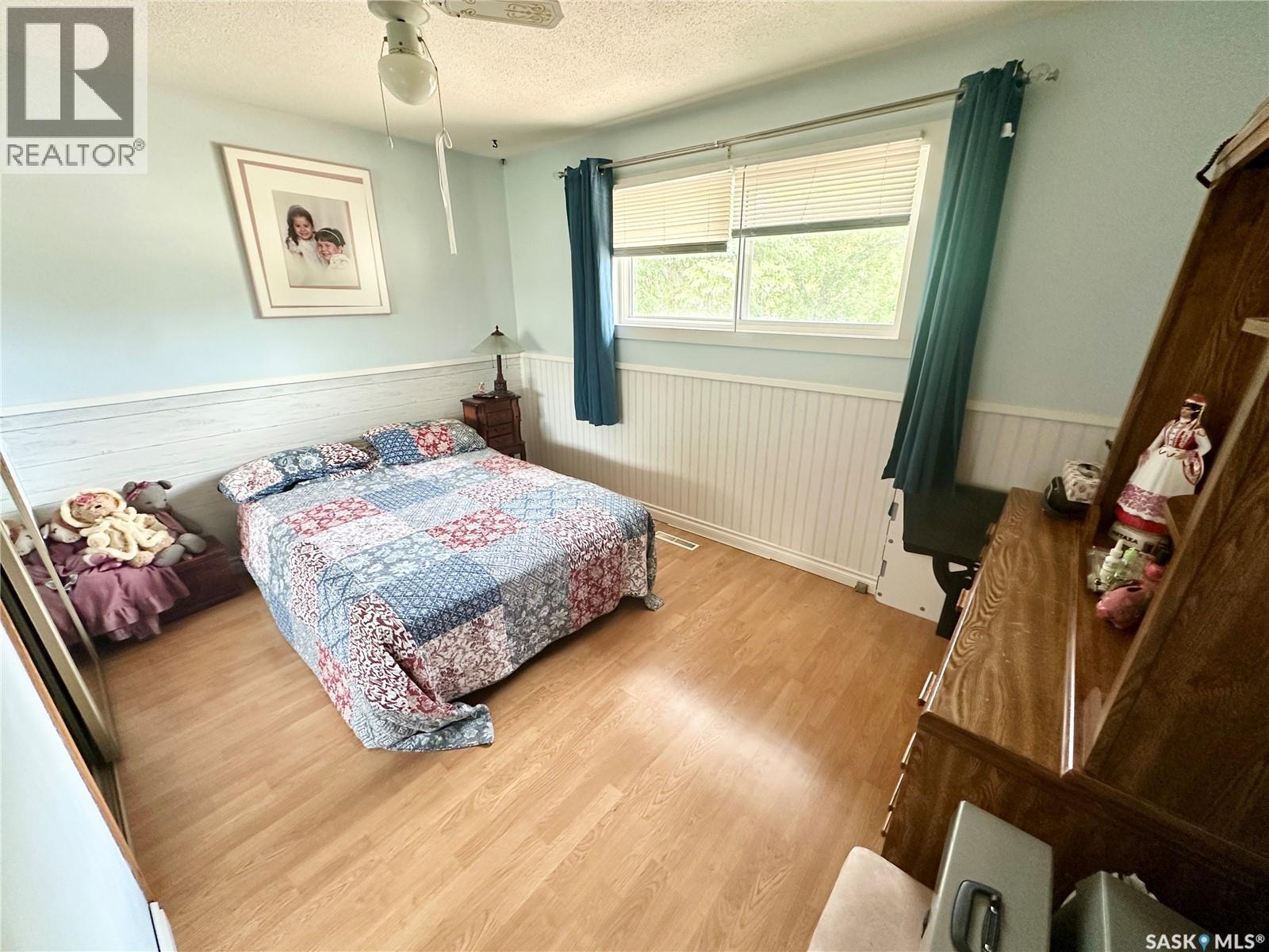 410 2nd AVENUE SE - 9