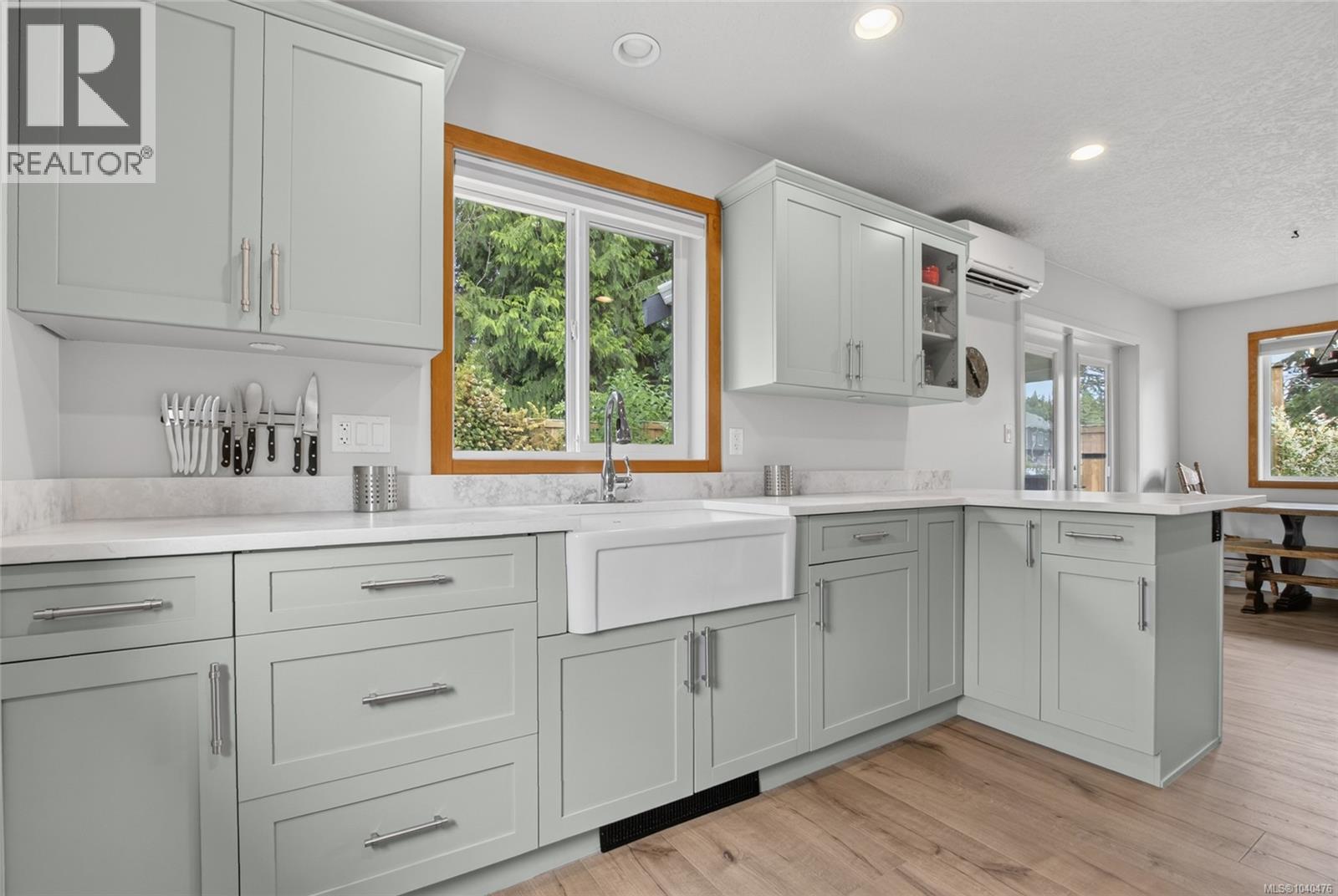 1536 Regatta Pl - 8