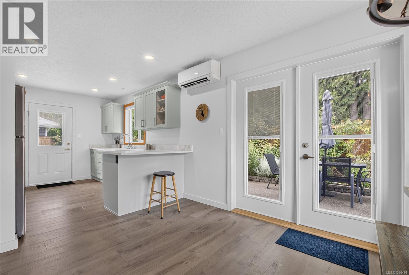 1536 Regatta Pl - 9