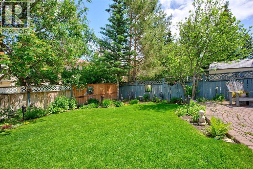 Check out this huge, private backyard!