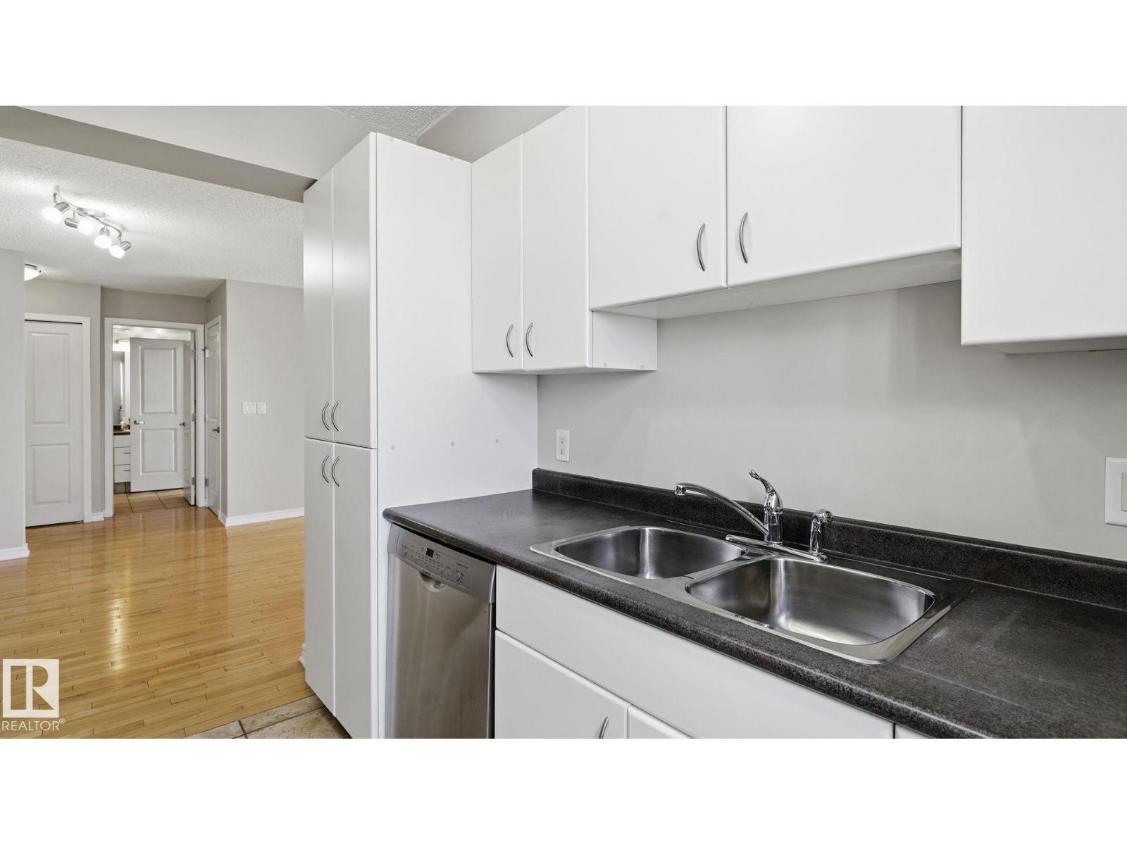 #1708 10303 105 ST NW — photo 29