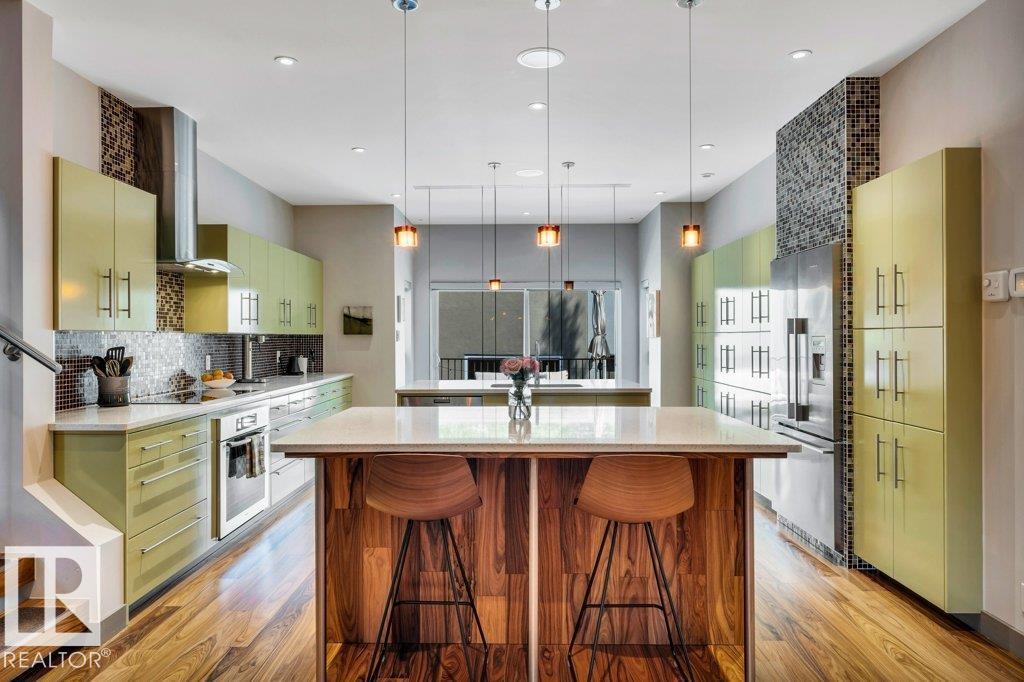 11339 67 ST NW - 14