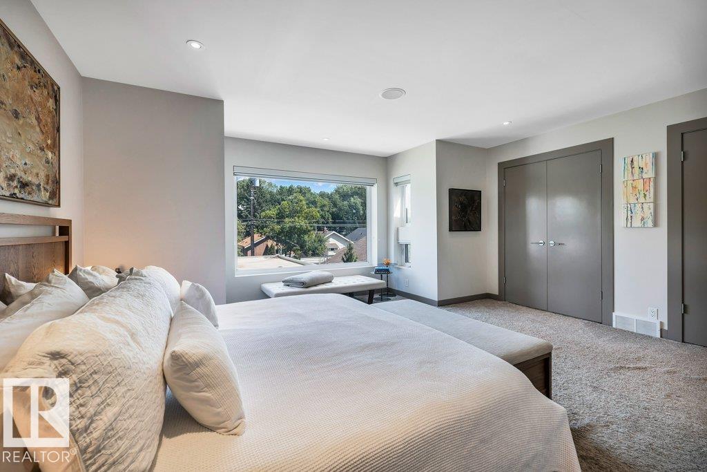 11339 67 ST NW - 30
