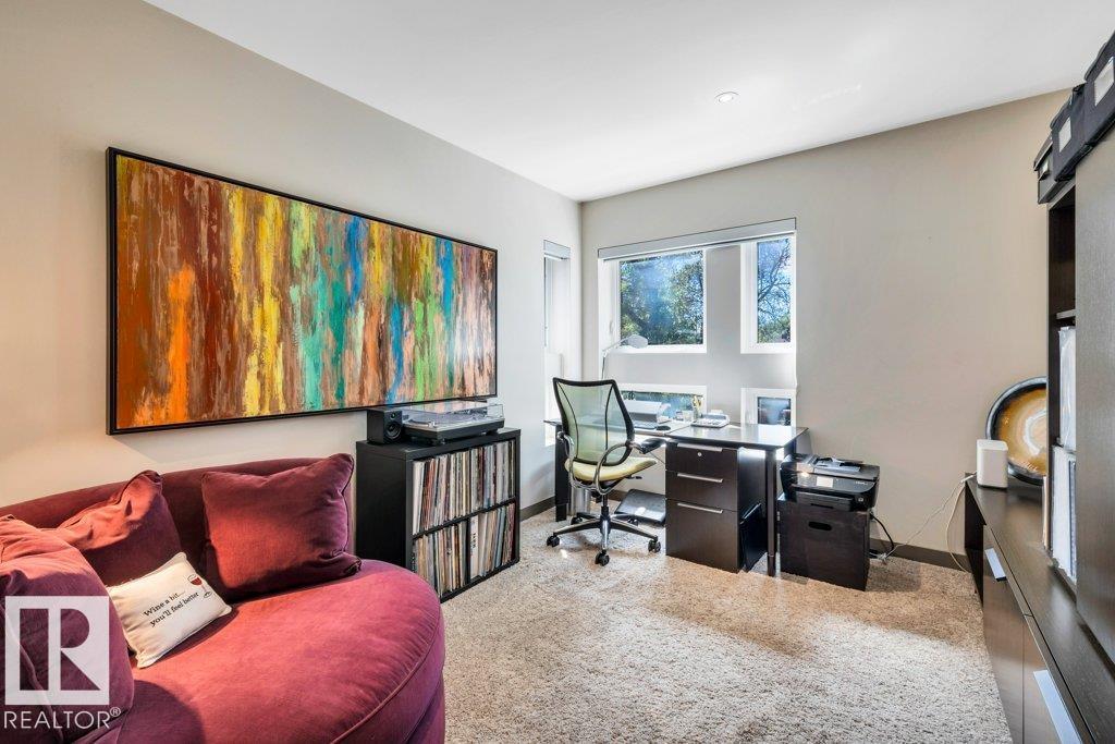 11339 67 ST NW - 39
