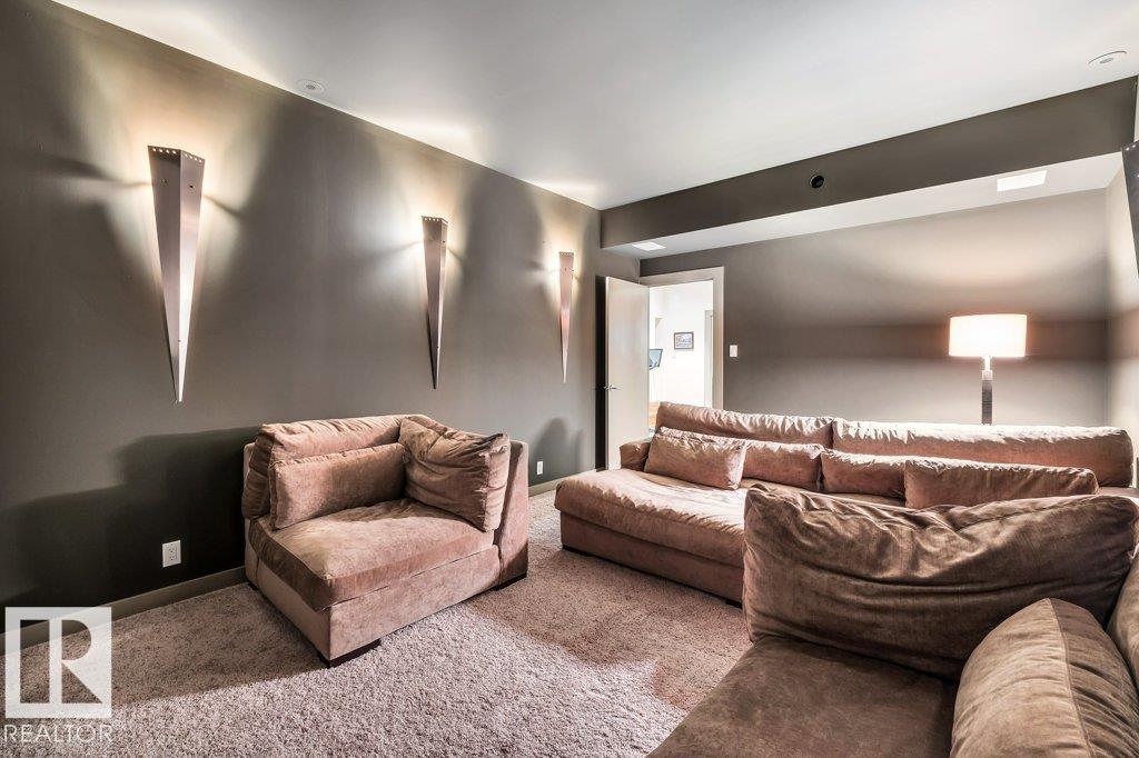 11339 67 ST NW - 53