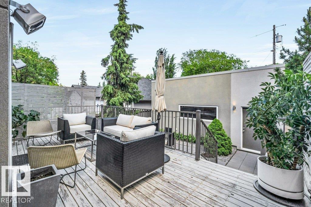11339 67 ST NW - 62