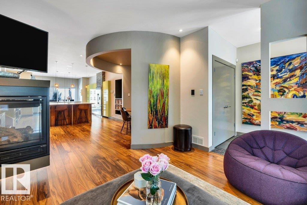 11339 67 ST NW - 8