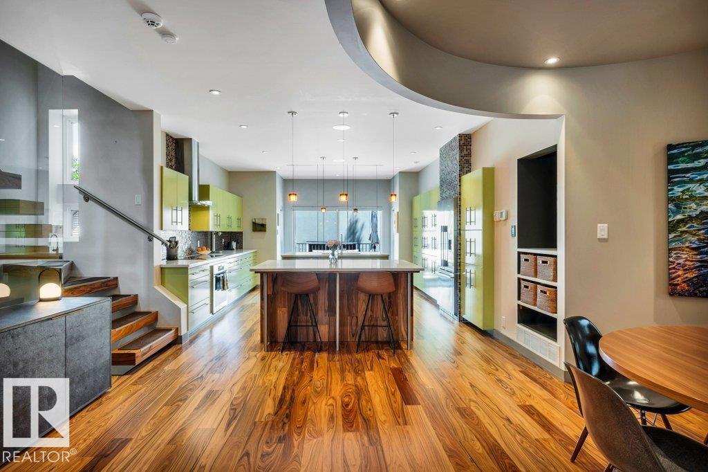 11339 67 ST NW - 9