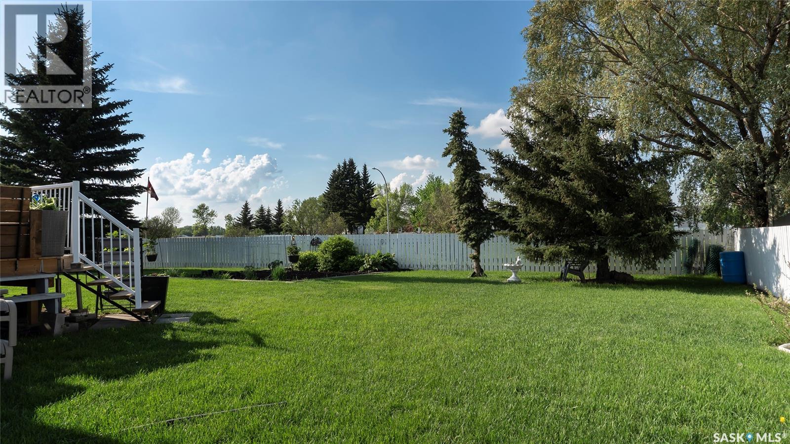 #3 78 Russell DRIVE - 35