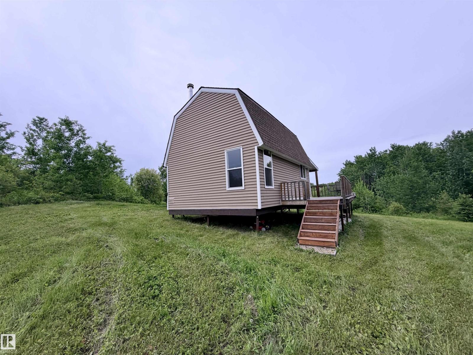 SE 30-61-11-W4 — photo 12