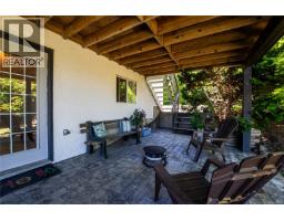 2162 Stelly's Cross Rd, Central Saanich, BC V8M1M3 Photo 33