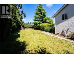 2162 Stelly's Cross Rd, Central Saanich, BC V8M1M3 Photo 39