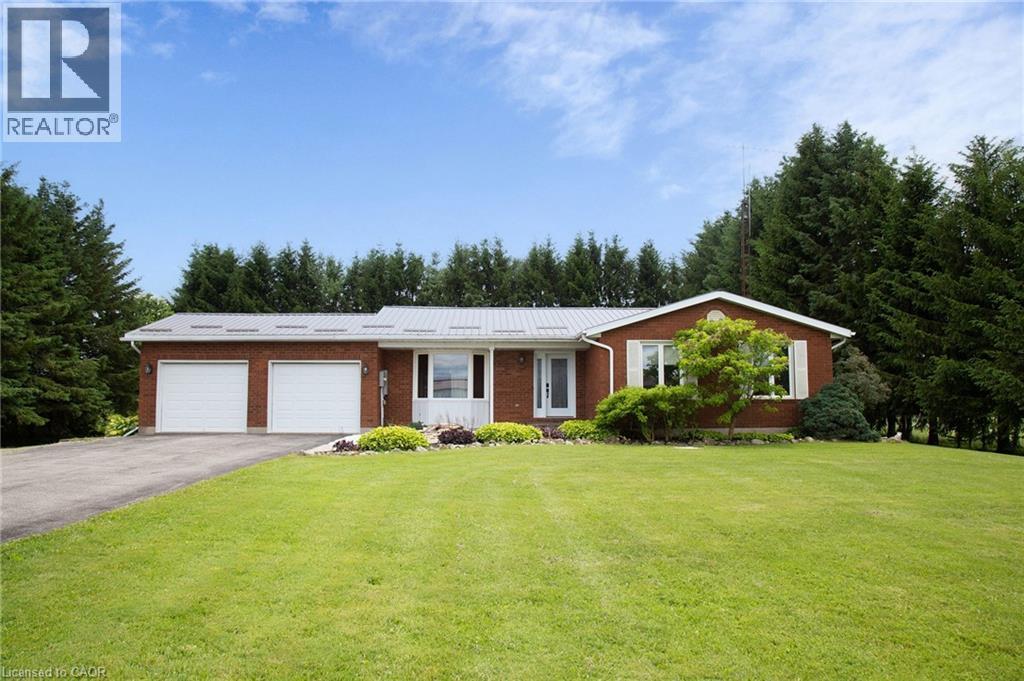 3-bedroom home for sale at 718 11 TOWNSEND Concession, Waterford ON · photo 1 of 51
