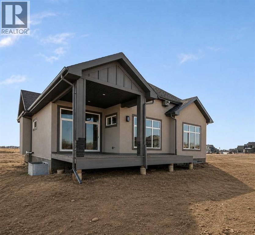 290 Muirfield Crescent - 2