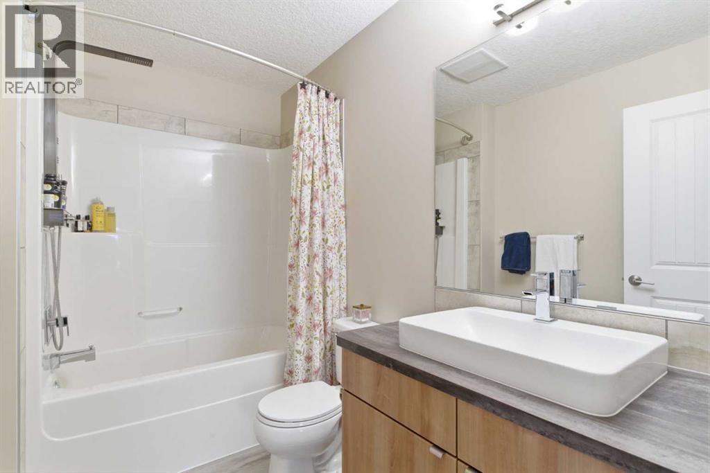 414 River Heights Crescent, Cochrane