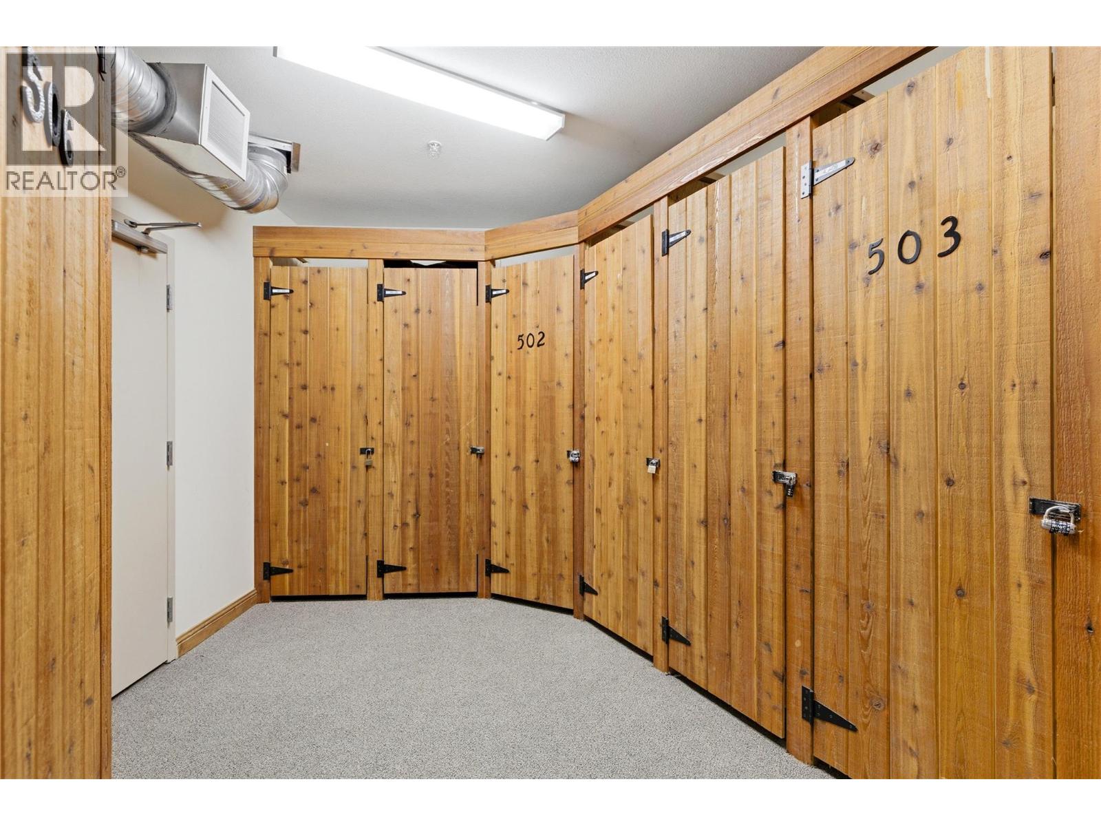 #4-501 7700 Porcupine Road - 32