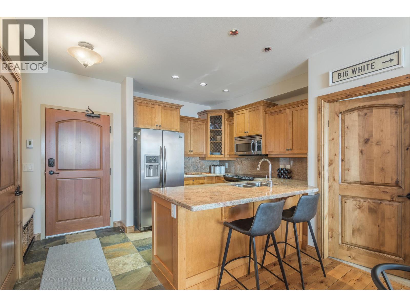 #4-501 7700 Porcupine Road - 16