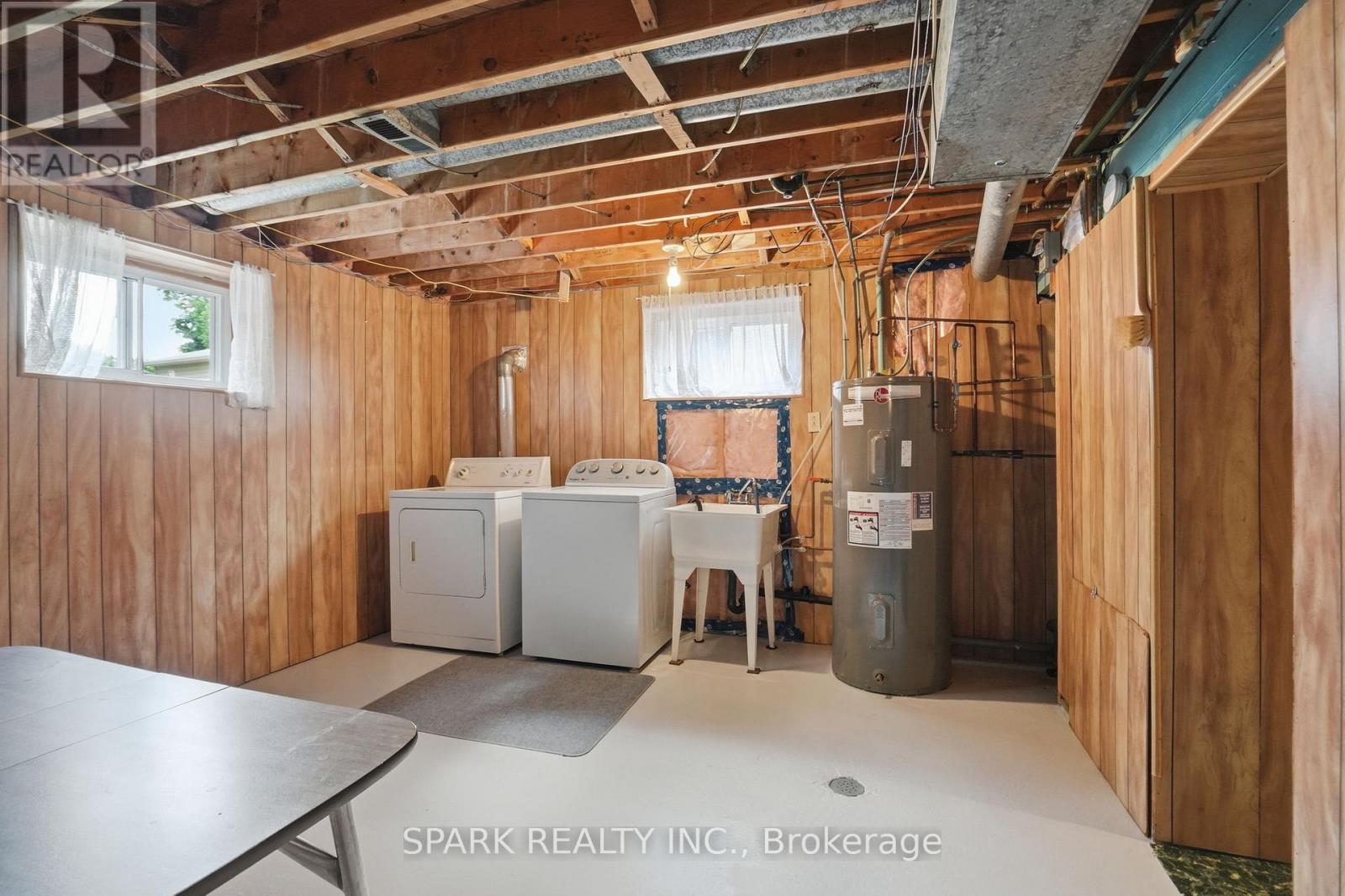 416 DELREX BOULEVARD - 19