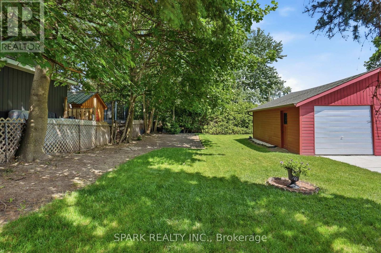 416 DELREX BOULEVARD - 26