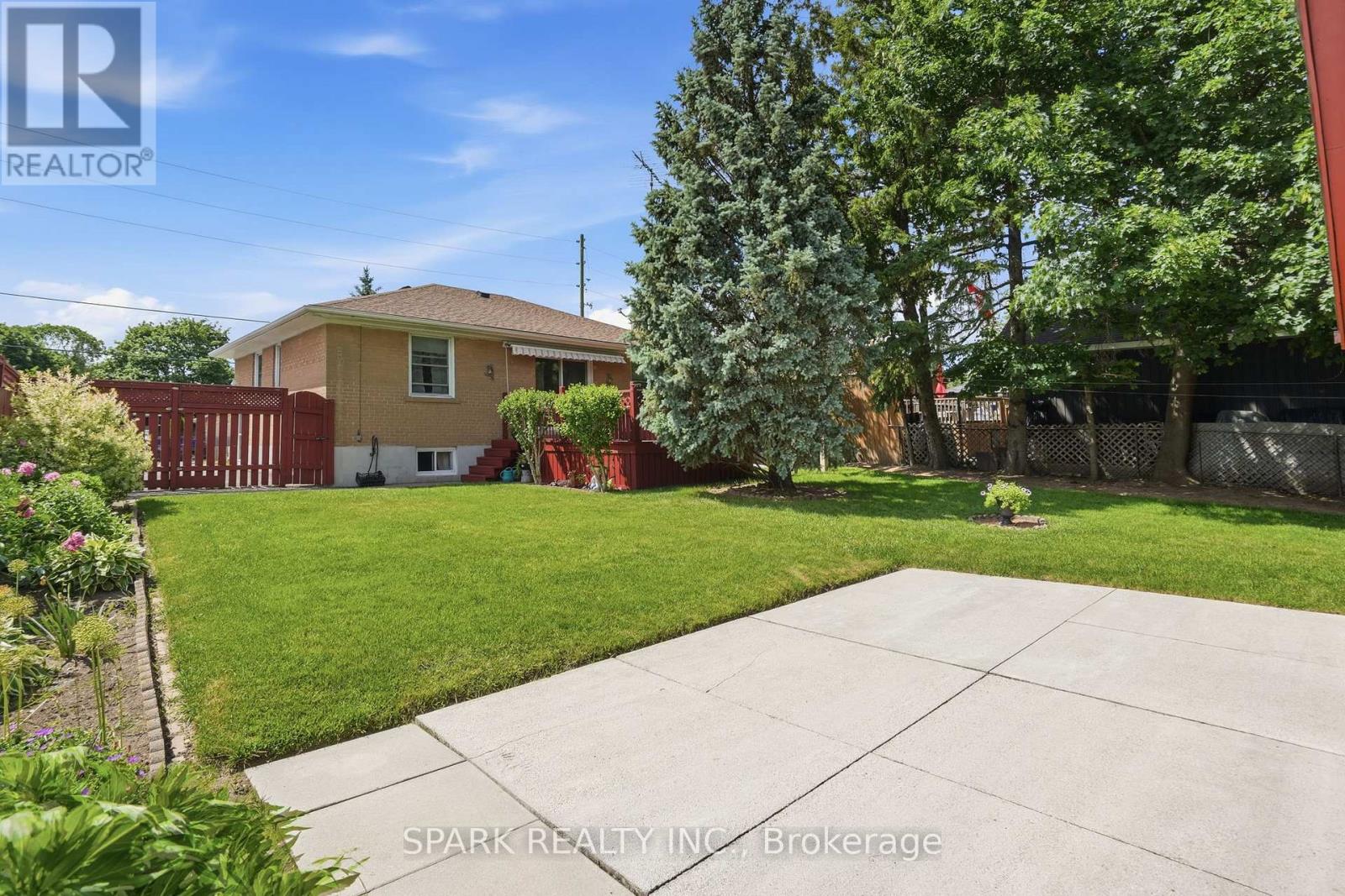 416 DELREX BOULEVARD - 28
