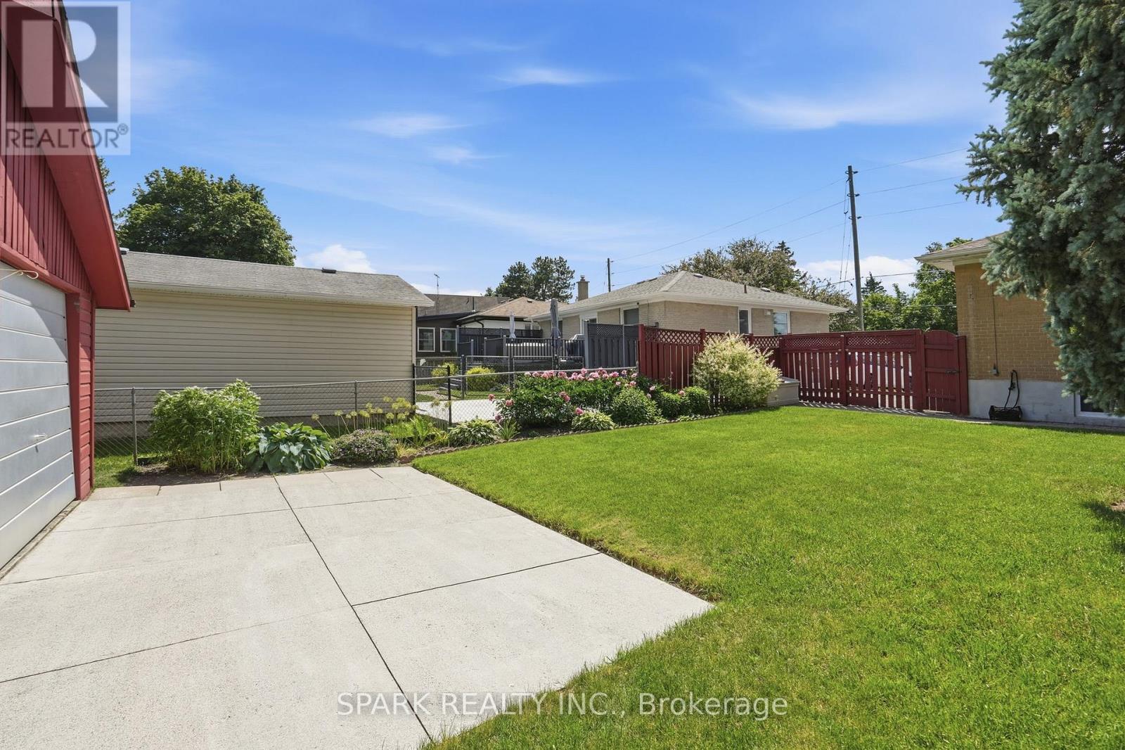 416 DELREX BOULEVARD - 30