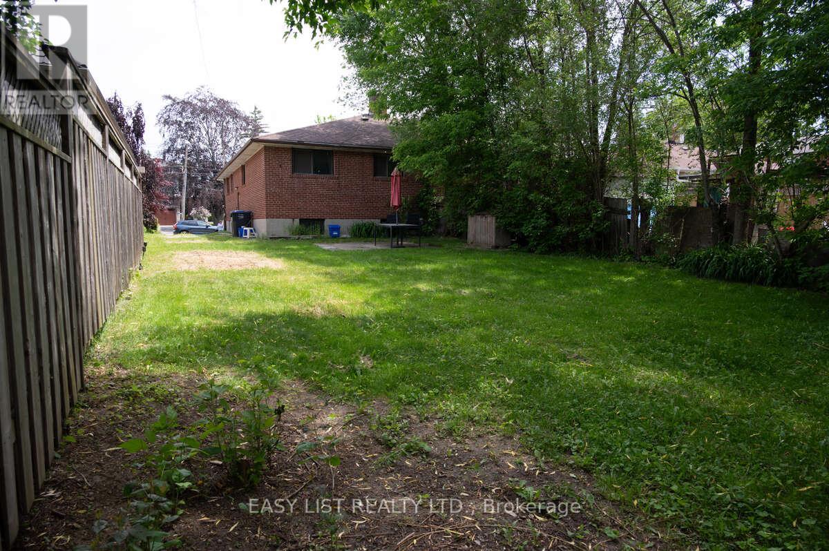 1574 NORTHMOUNT AVENUE - 2