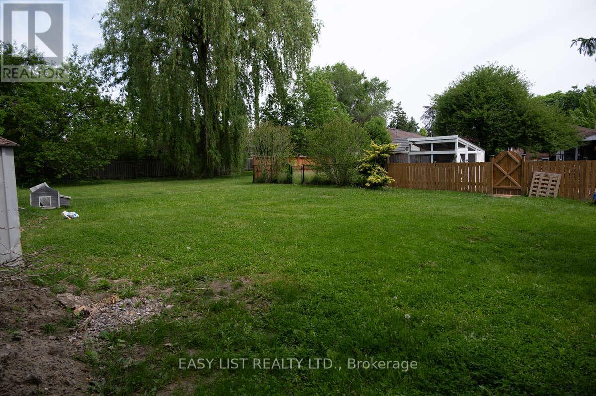 1574 NORTHMOUNT AVENUE - 6