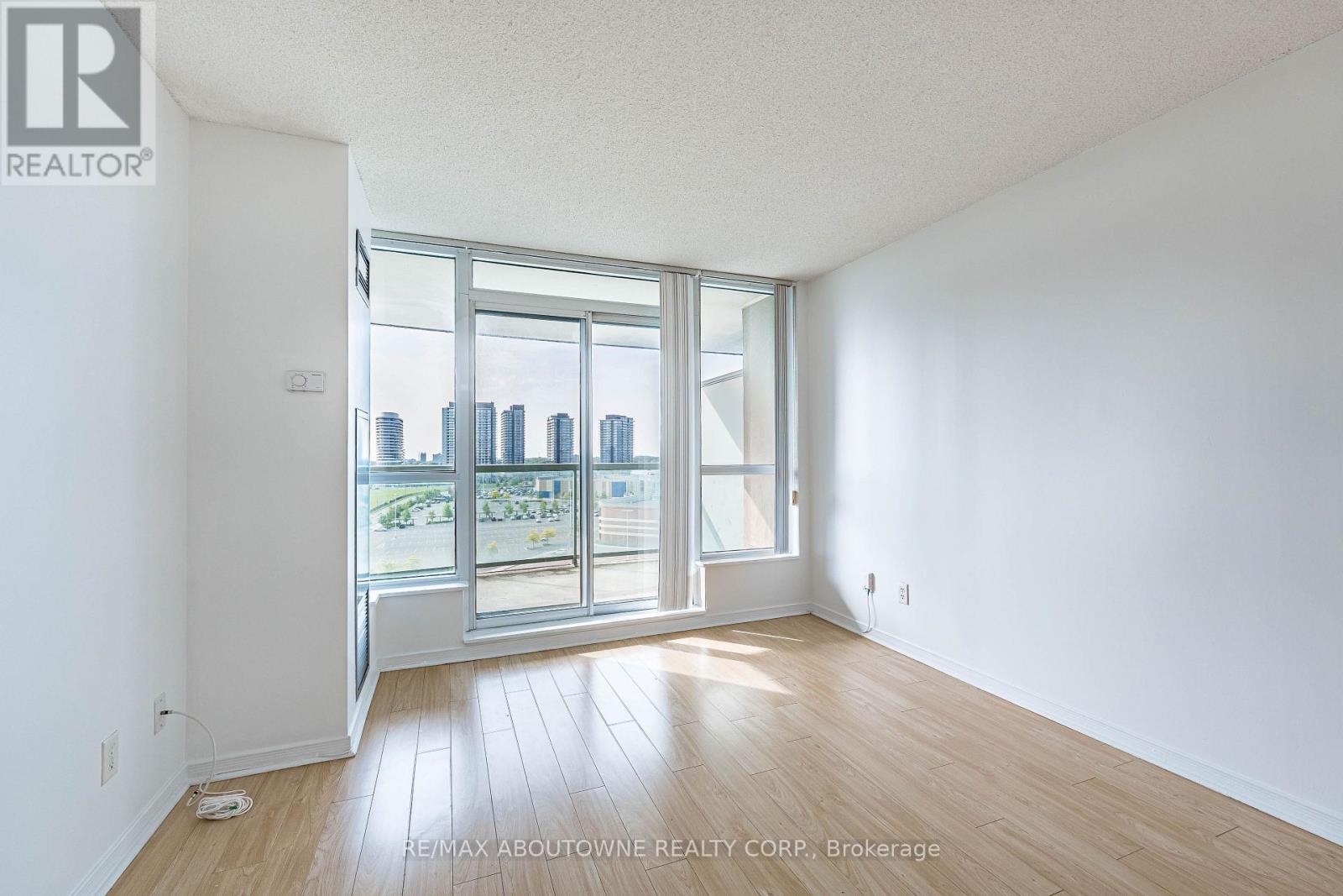 #1102 2585 ERIN CENTRE BOULEVARD - 11