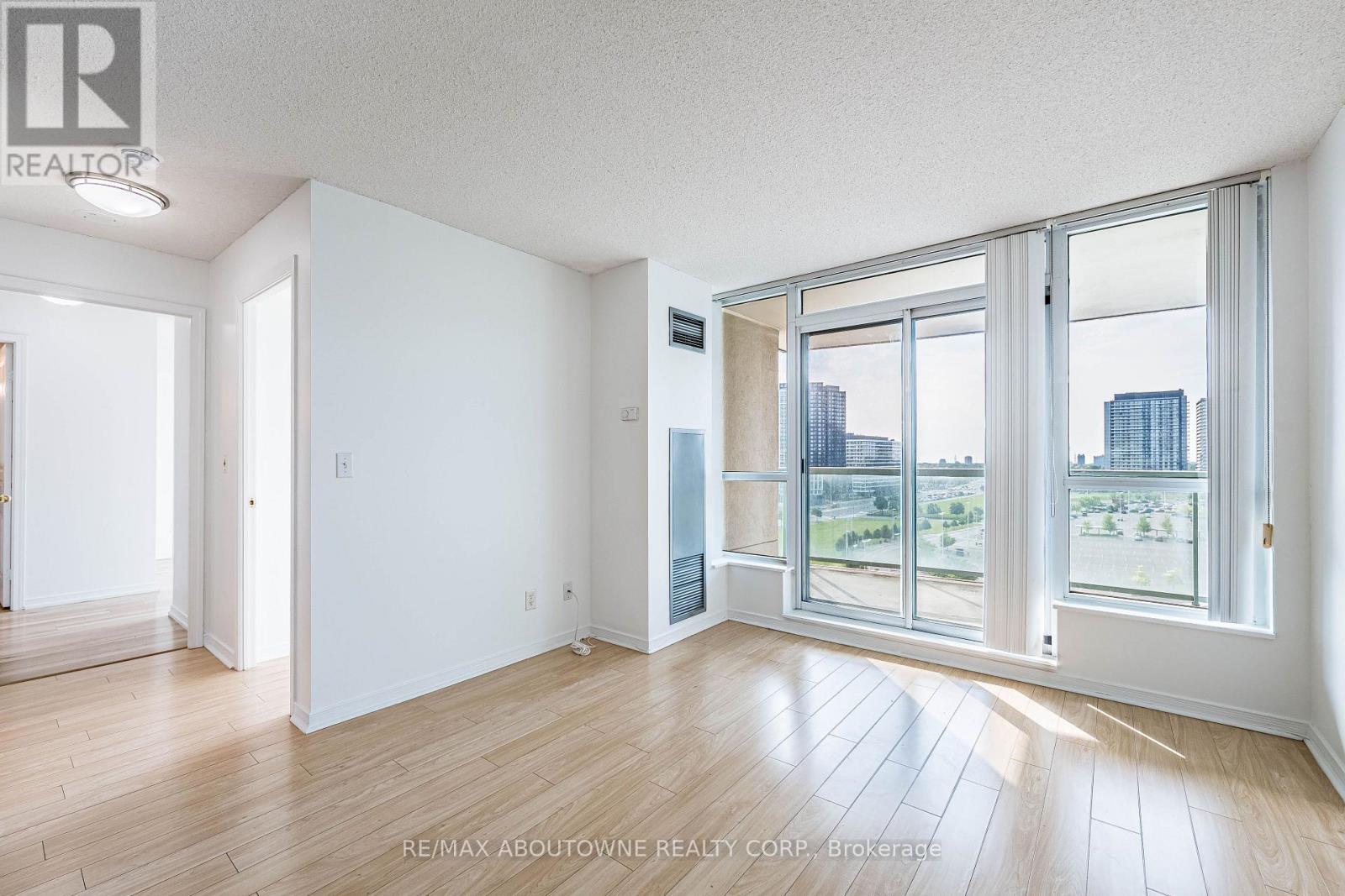 #1102 2585 ERIN CENTRE BOULEVARD - 14
