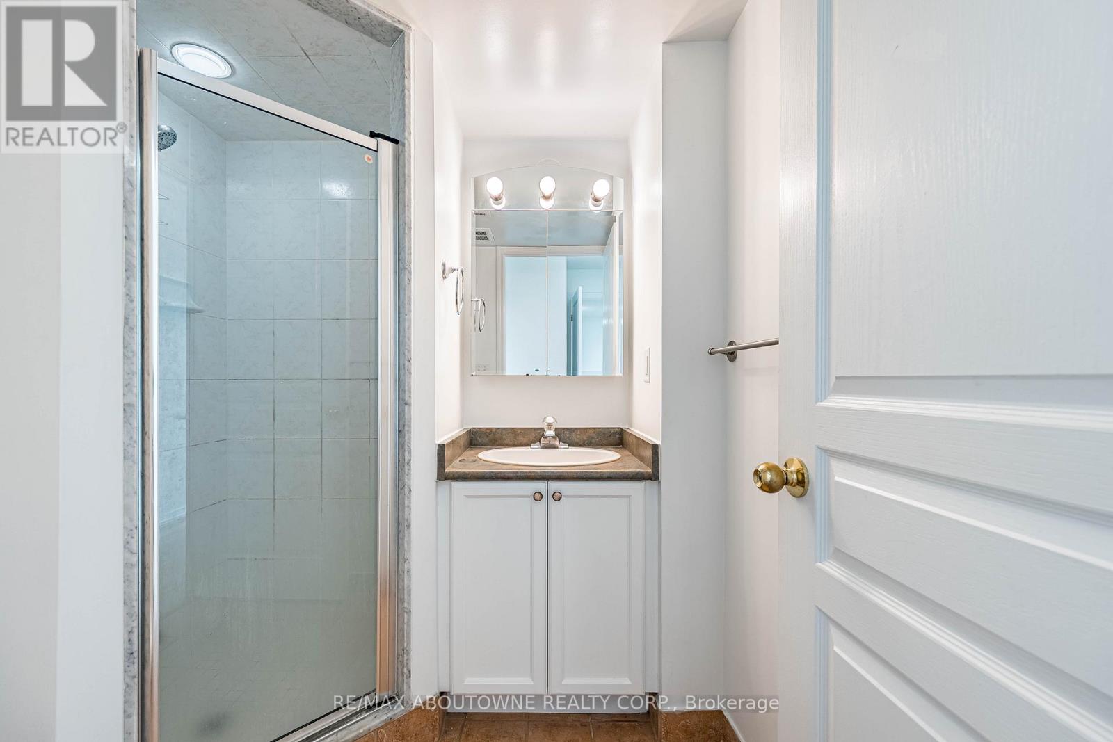 #1102 2585 ERIN CENTRE BOULEVARD - 21