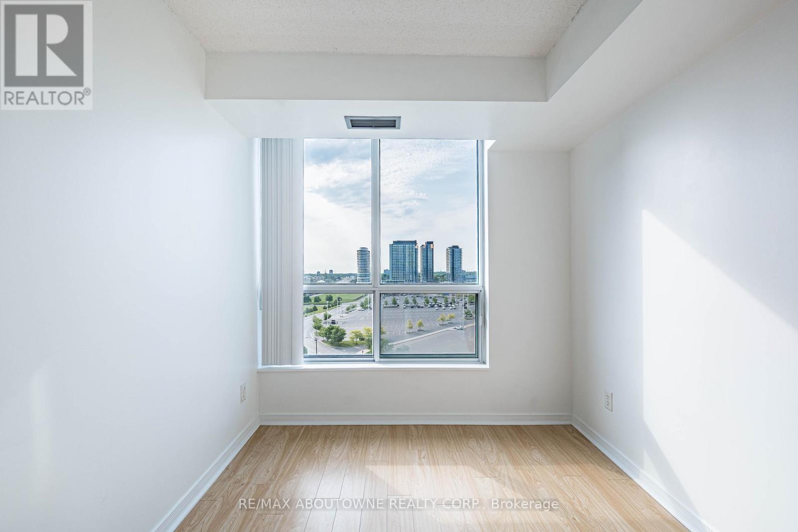 #1102 2585 ERIN CENTRE BOULEVARD - 24