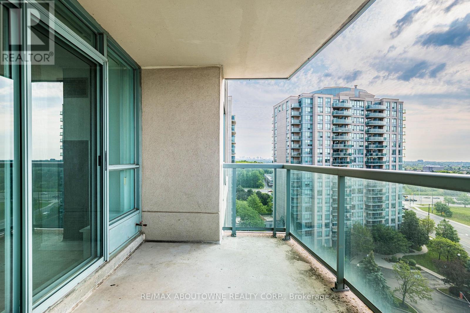 #1102 2585 ERIN CENTRE BOULEVARD - 31