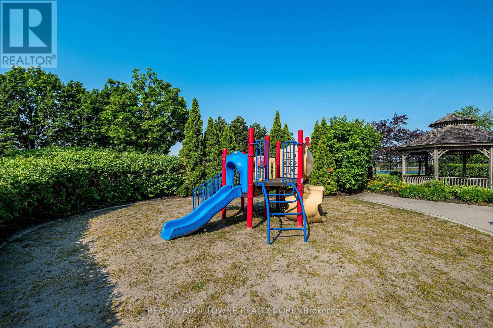 #1102 2585 ERIN CENTRE BOULEVARD - 48